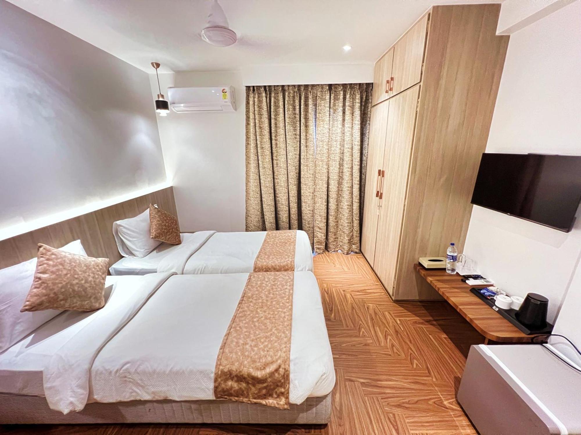 White House By Maxxvalue Service Apartments Bandra Mumbai Exterior photo