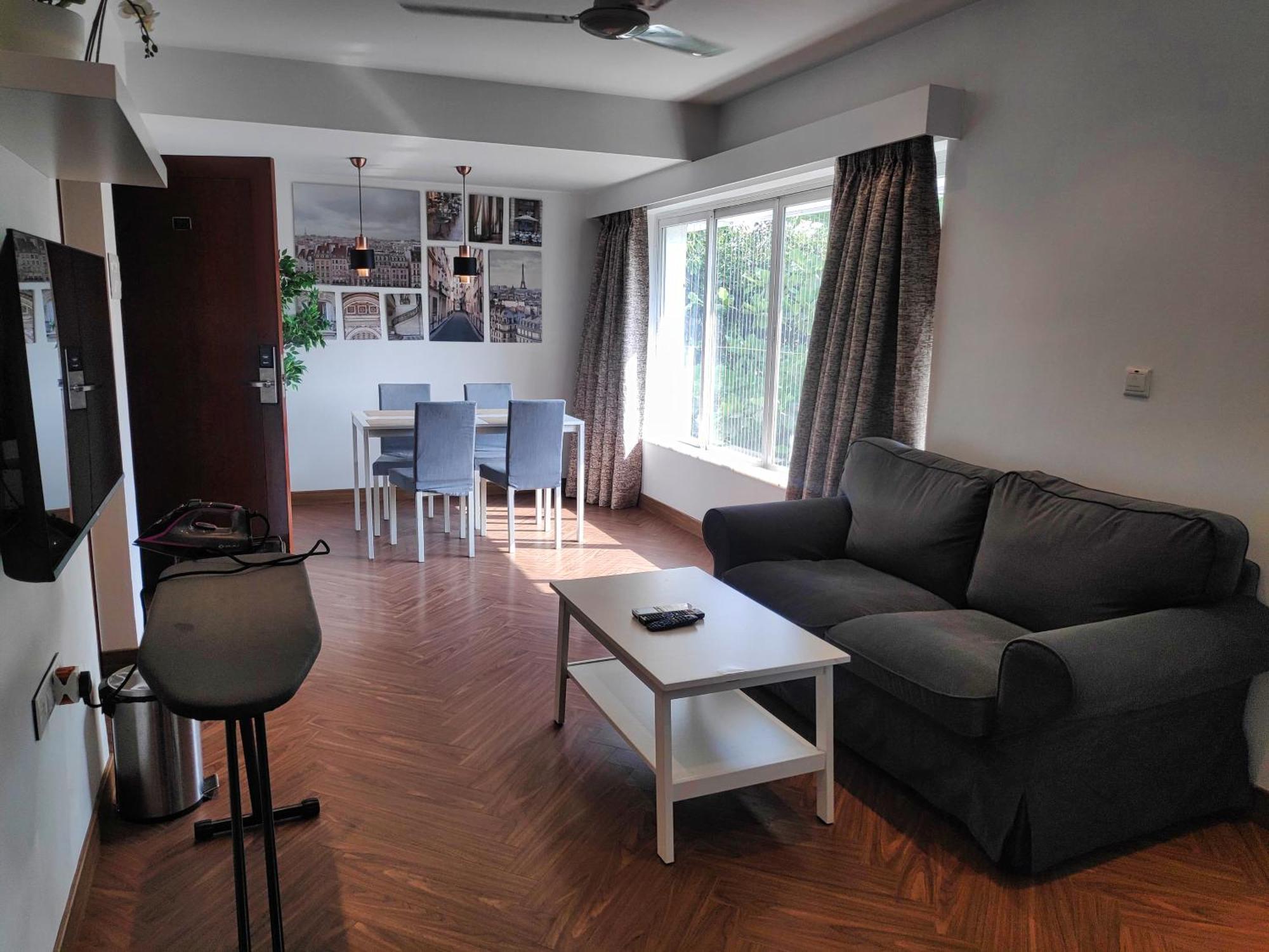 White House By Maxxvalue Service Apartments Bandra Mumbai Exterior photo